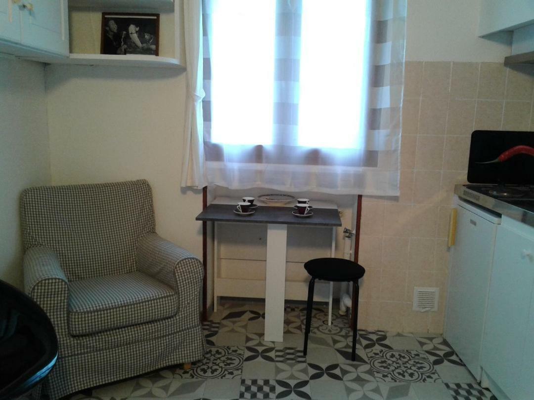 Marius Et Fanny Apartamento Oraison Exterior foto